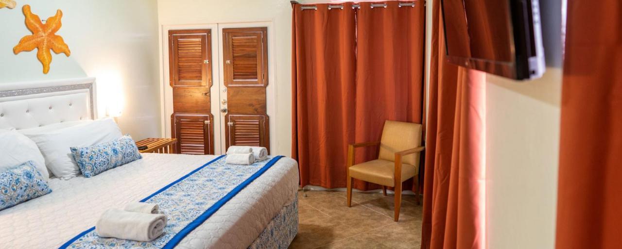 Island Magic Beach Resort Caye Caulker Esterno foto