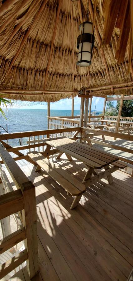 Island Magic Beach Resort Caye Caulker Esterno foto