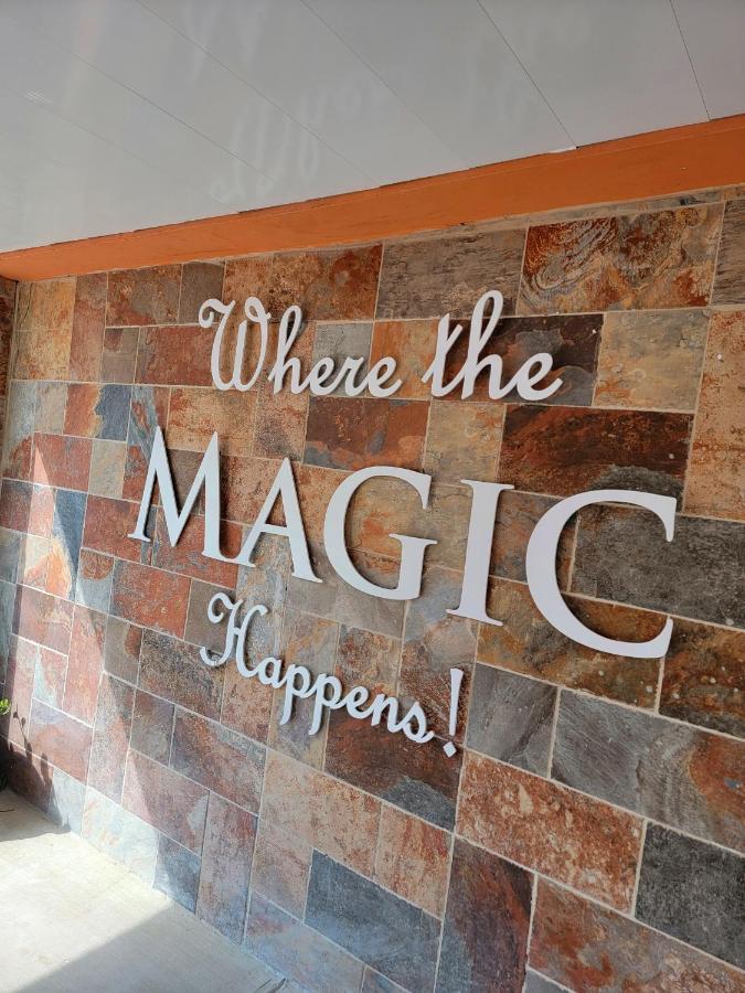 Island Magic Beach Resort Caye Caulker Esterno foto