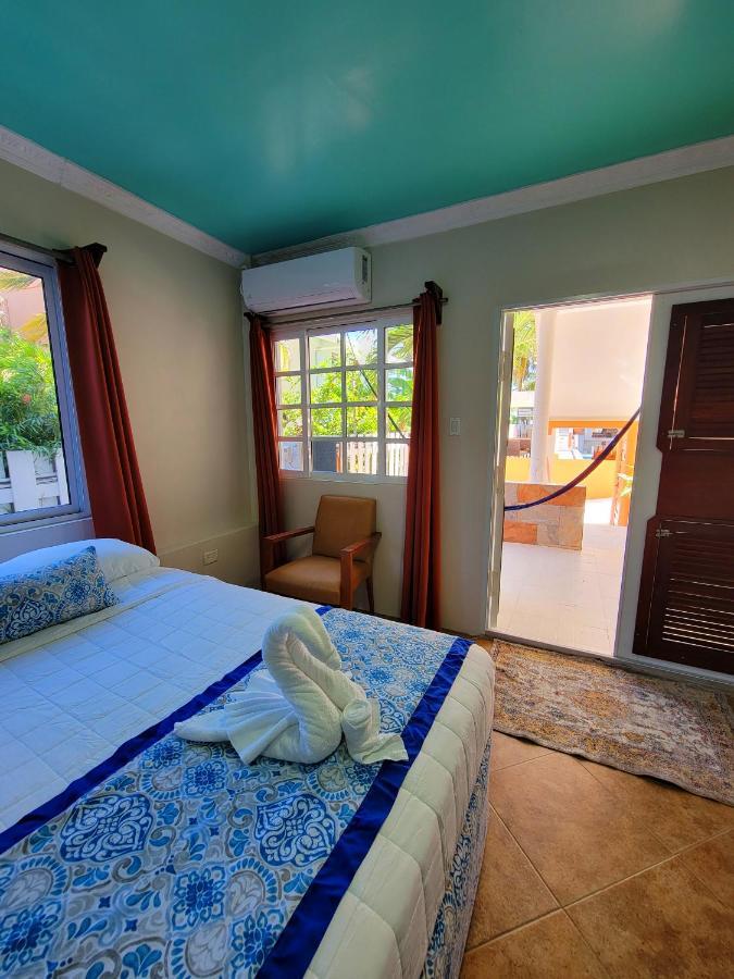 Island Magic Beach Resort Caye Caulker Esterno foto