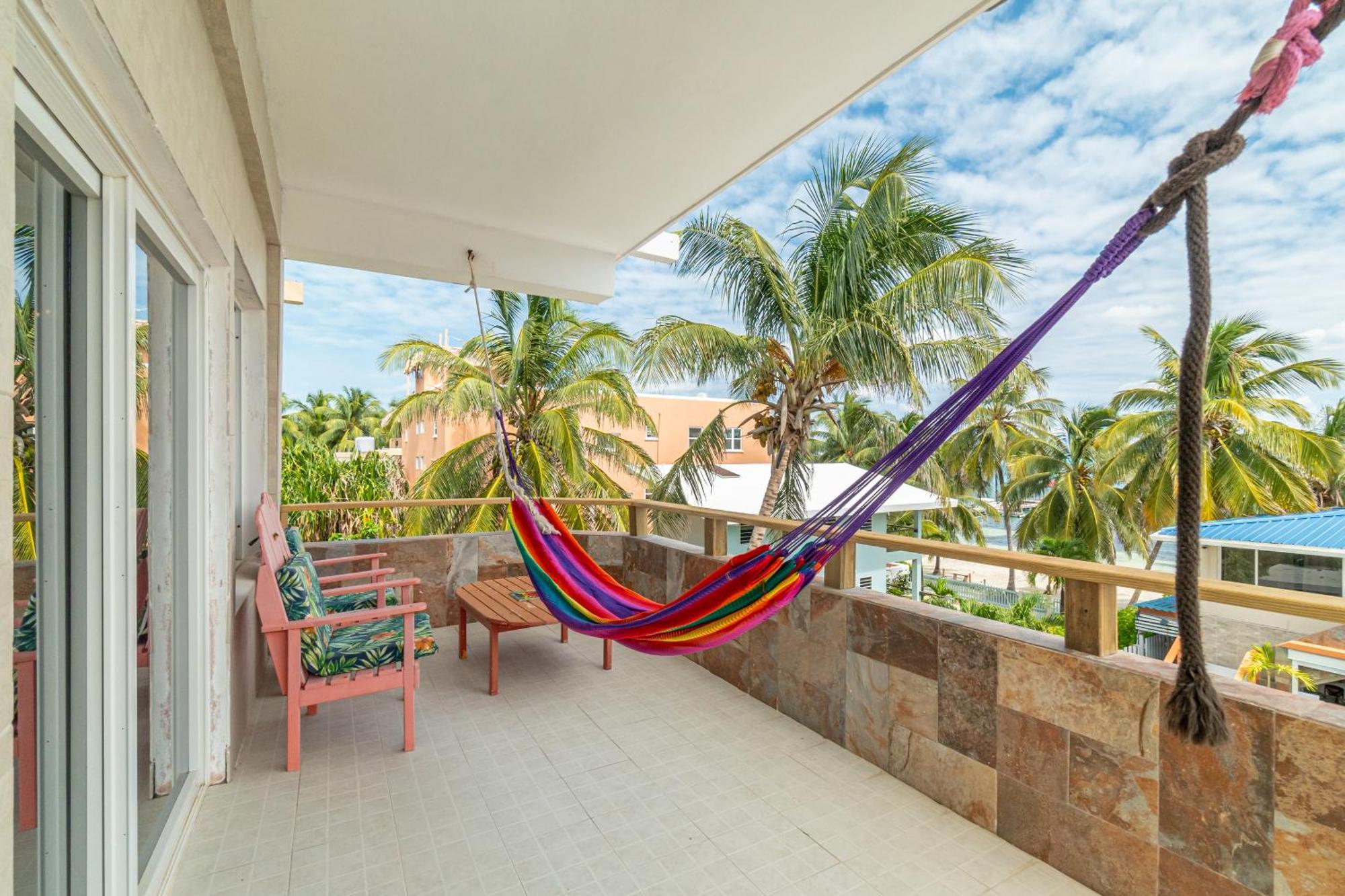 Island Magic Beach Resort Caye Caulker Esterno foto