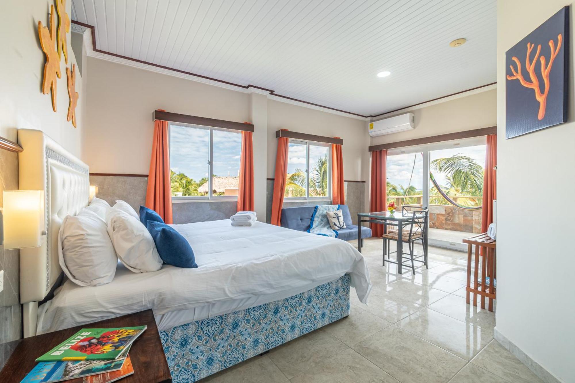 Island Magic Beach Resort Caye Caulker Esterno foto