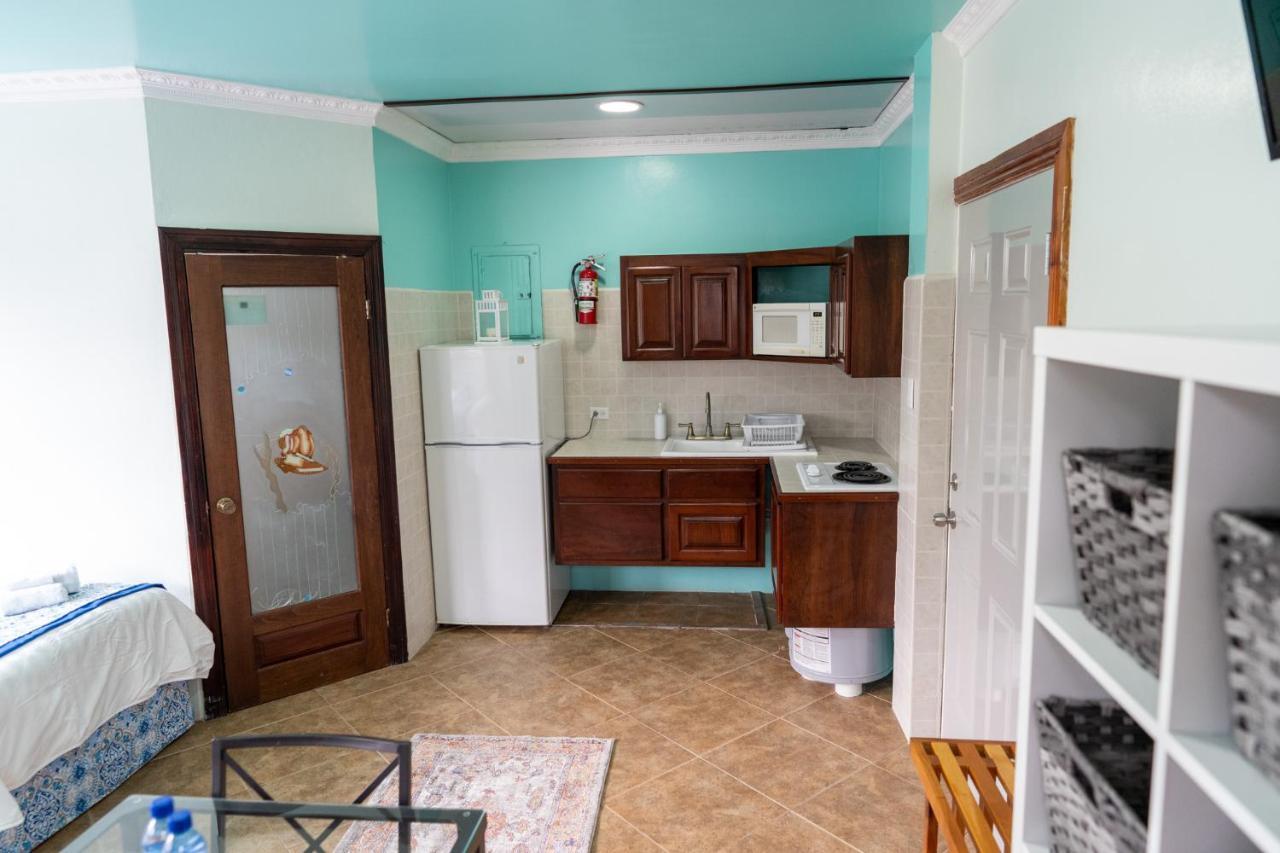 Island Magic Beach Resort Caye Caulker Esterno foto